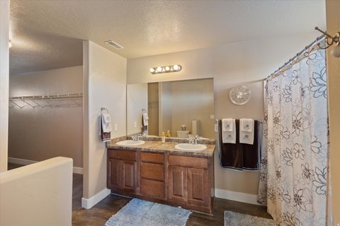 Tiny photo for 1227 N FIREFLY DR, Spanish Fork, UT 84660 (MLS # 2132751)