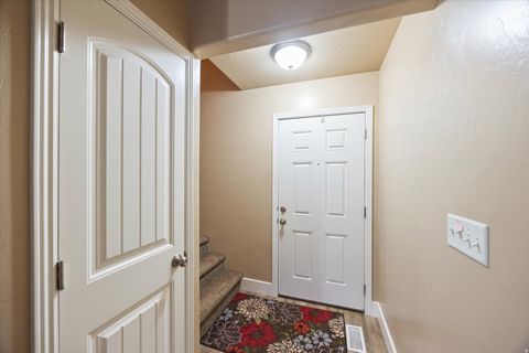 Tiny photo for 1227 N FIREFLY DR, Spanish Fork, UT 84660 (MLS # 2132751)