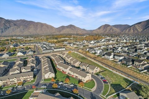 Tiny photo for 1227 N FIREFLY DR, Spanish Fork, UT 84660 (MLS # 2132751)