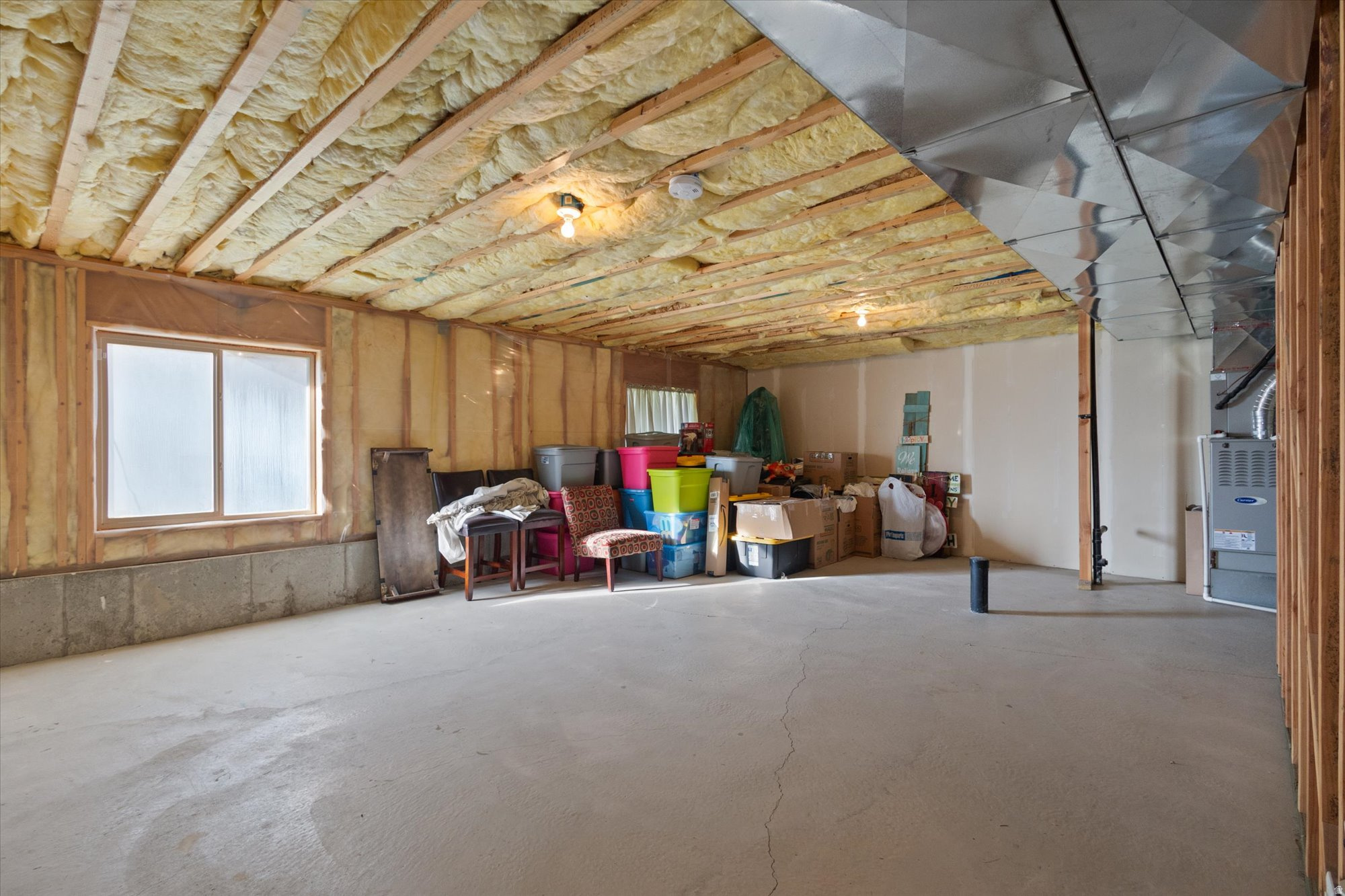 WHISPERING WILLOWS - Residential