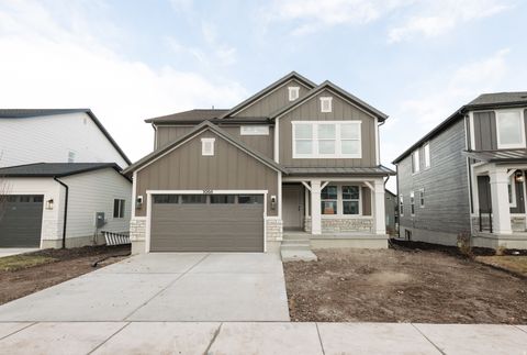 Photo of 1068 N CANVASBACK DR #404, Lehi, UT 84048 (MLS # 2117195)