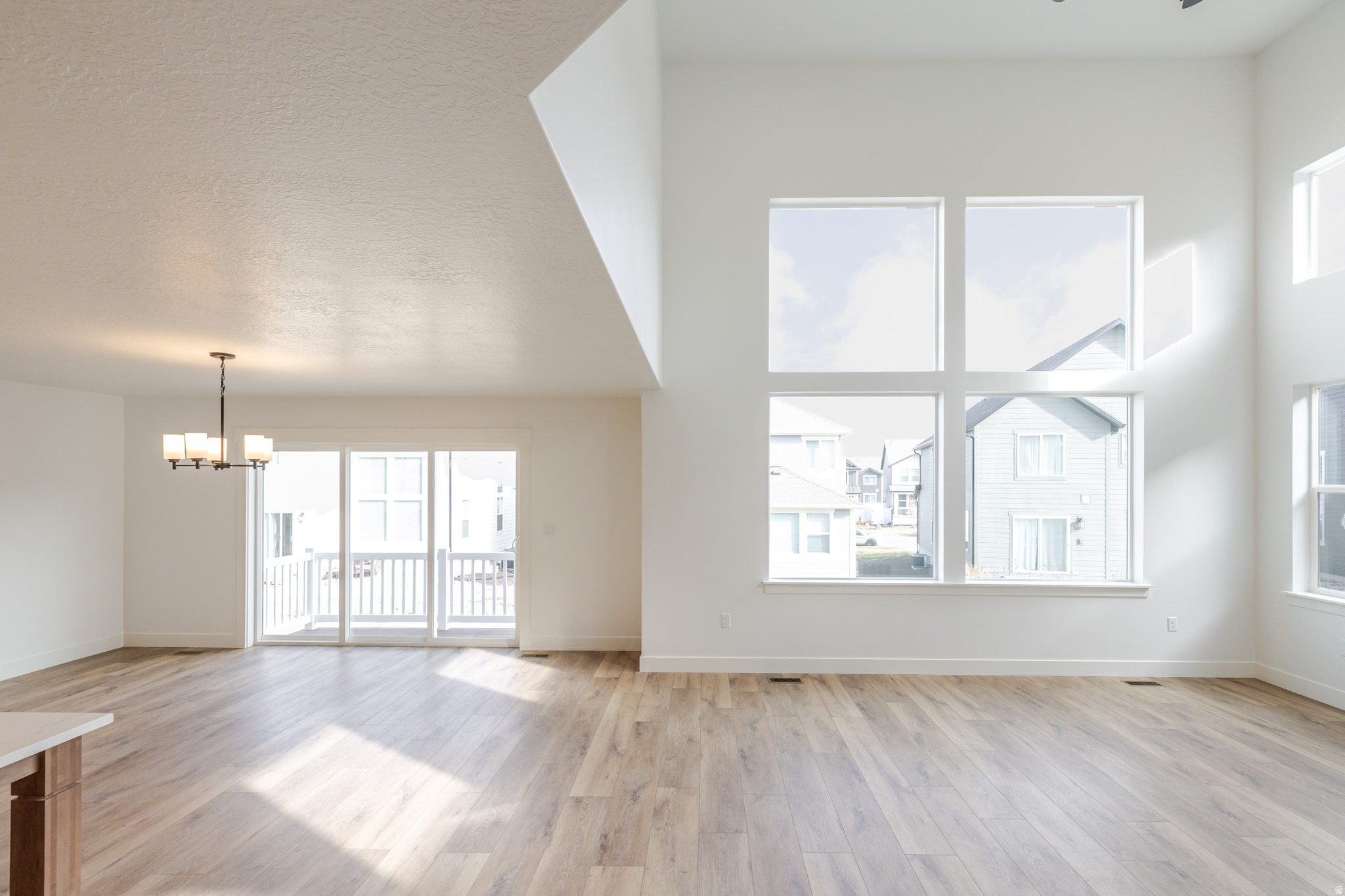 RIVER POINT - Residential