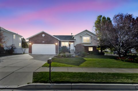 2535 W 550 N West Point UT 84015