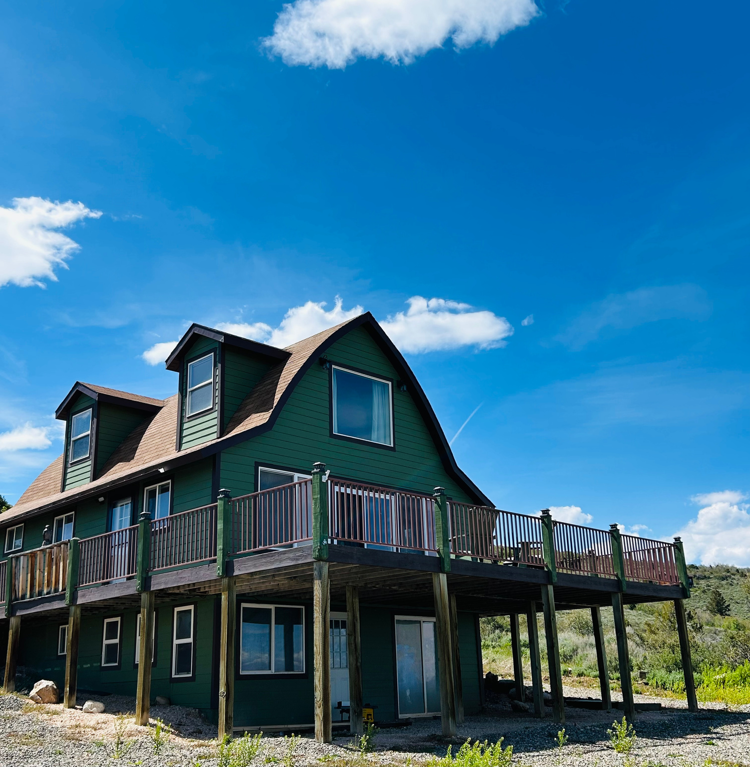 SWEETWATER UPPER LOOP - Residential