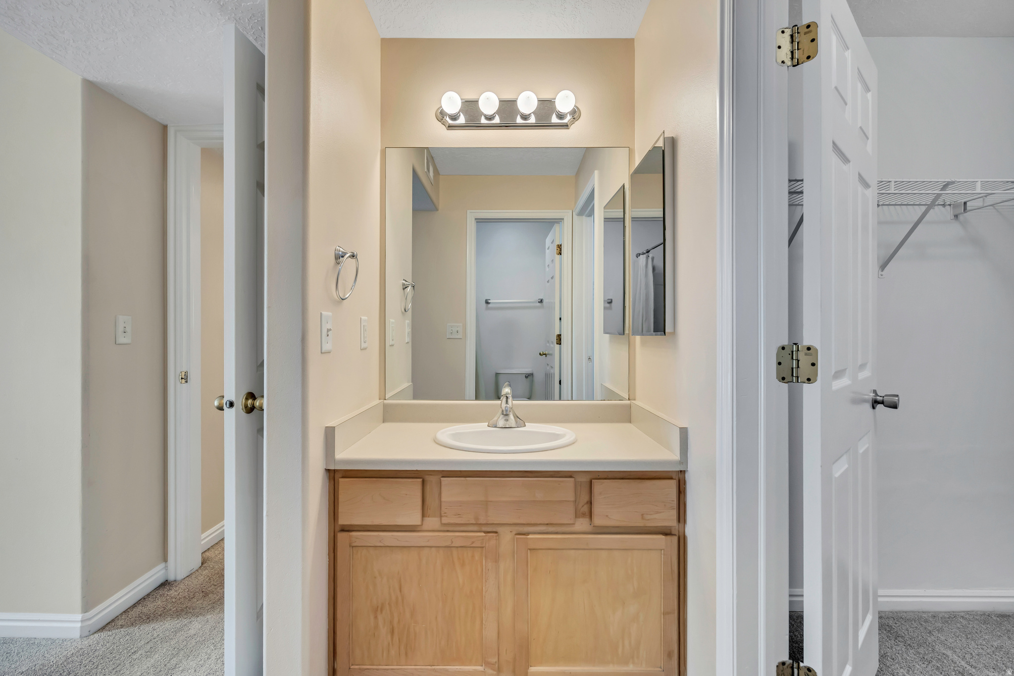 VIVANTE PHASE 15 CONDOMINIUMS - Residential