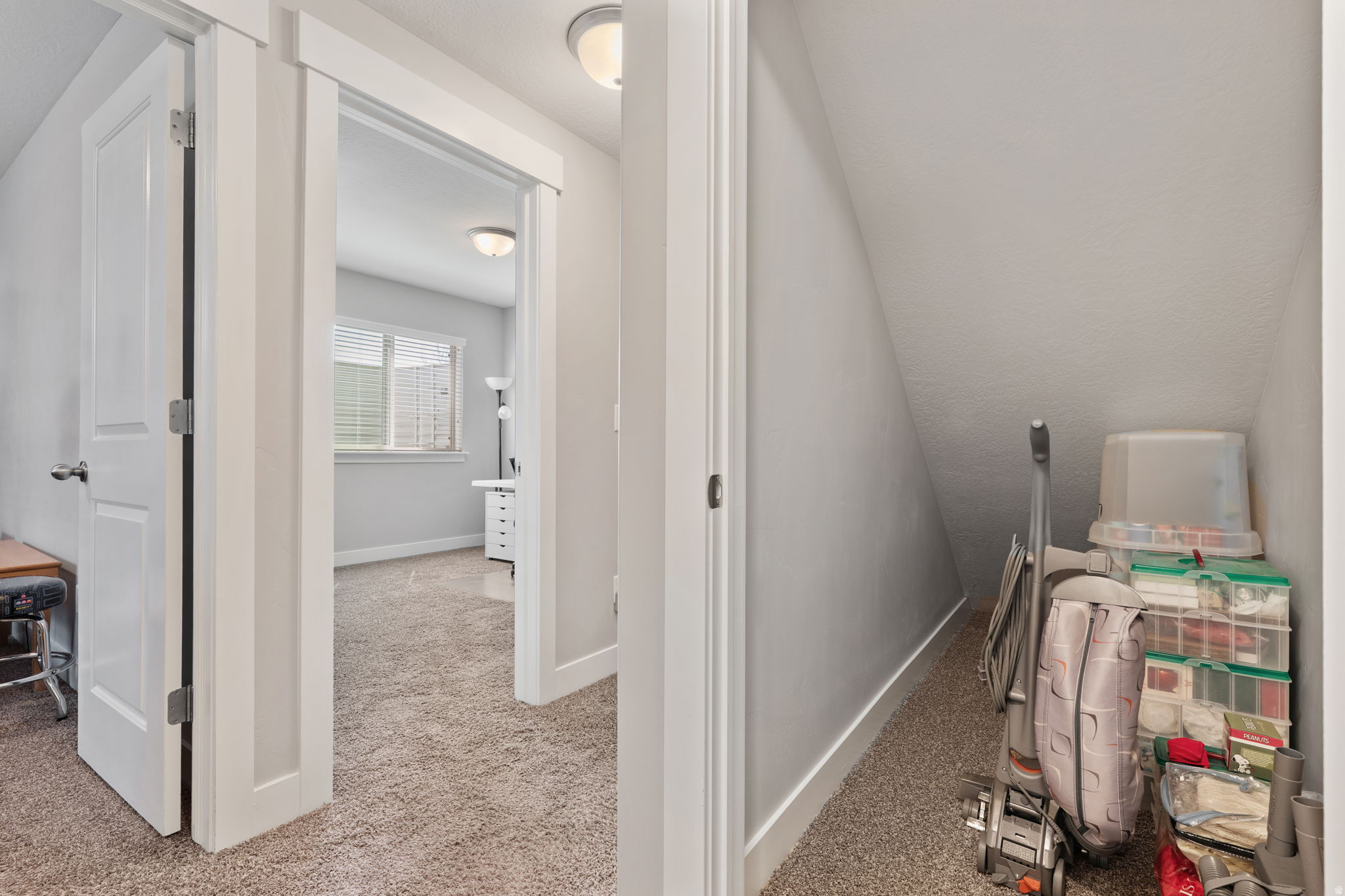 RIVER HOLLOW - Residential