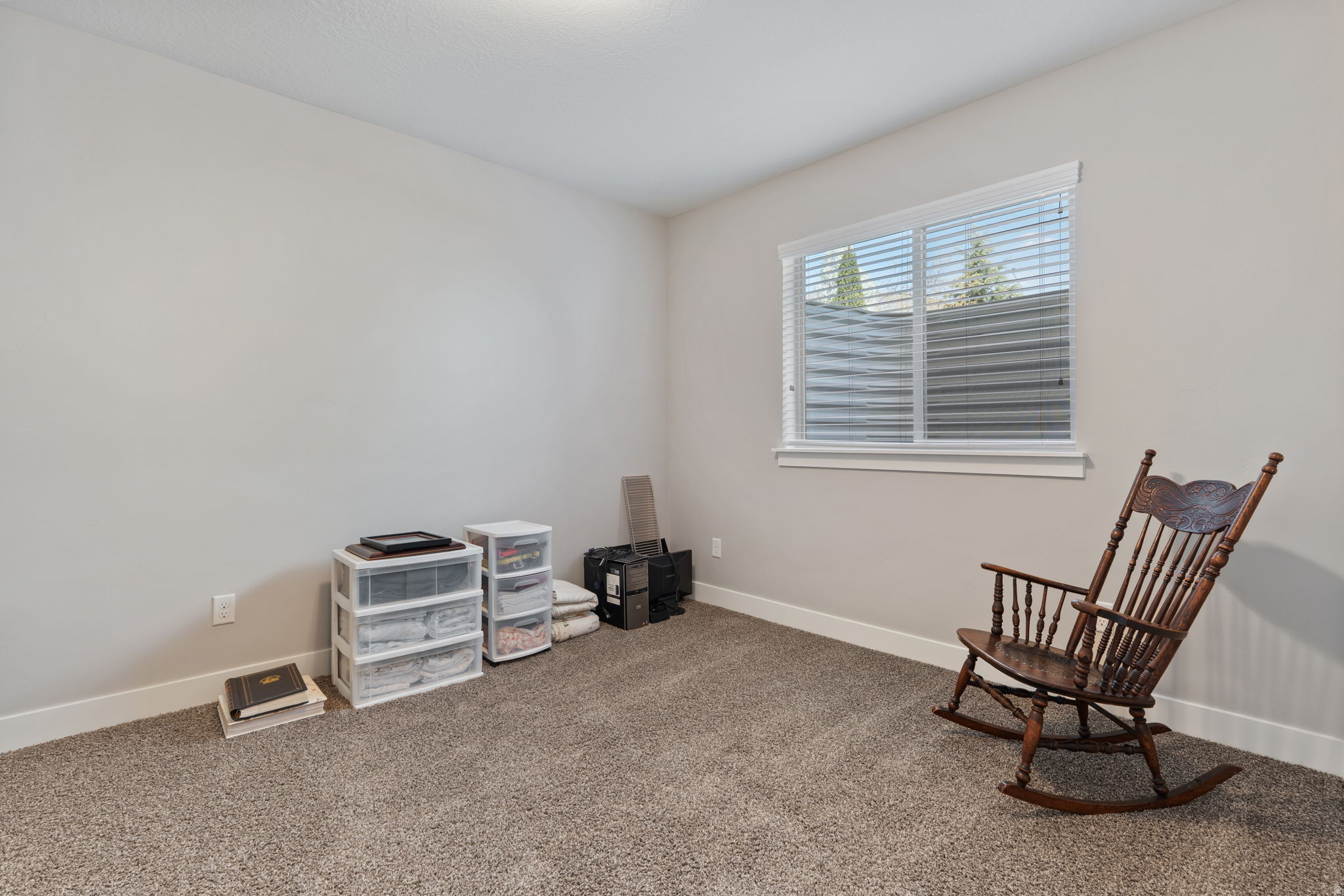 RIVER HOLLOW - Residential