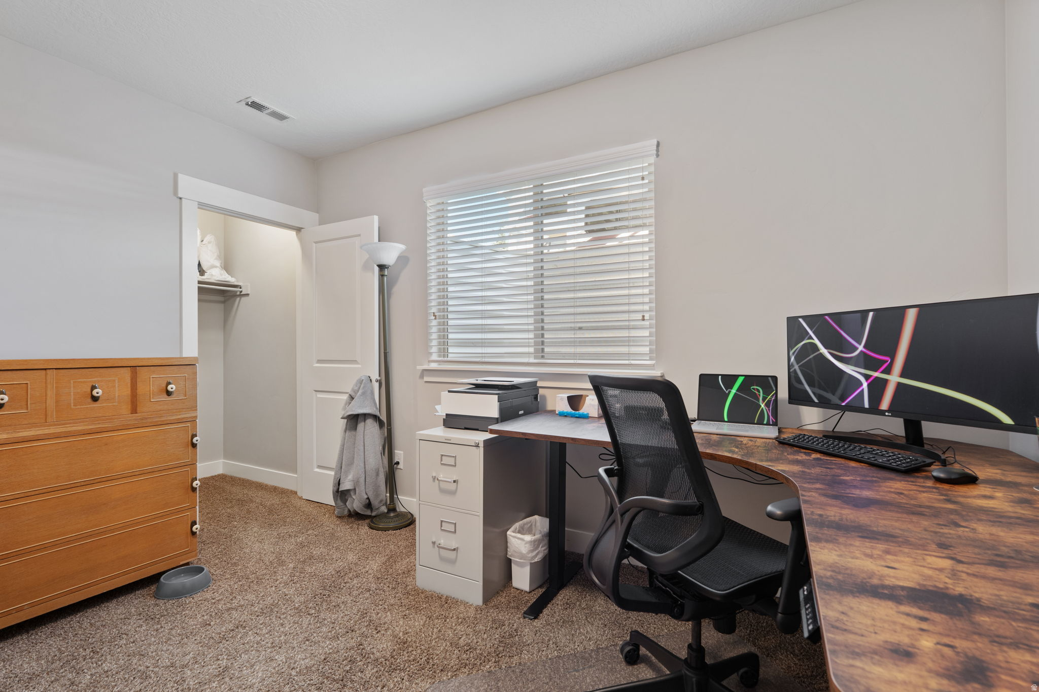 RIVER HOLLOW - Residential