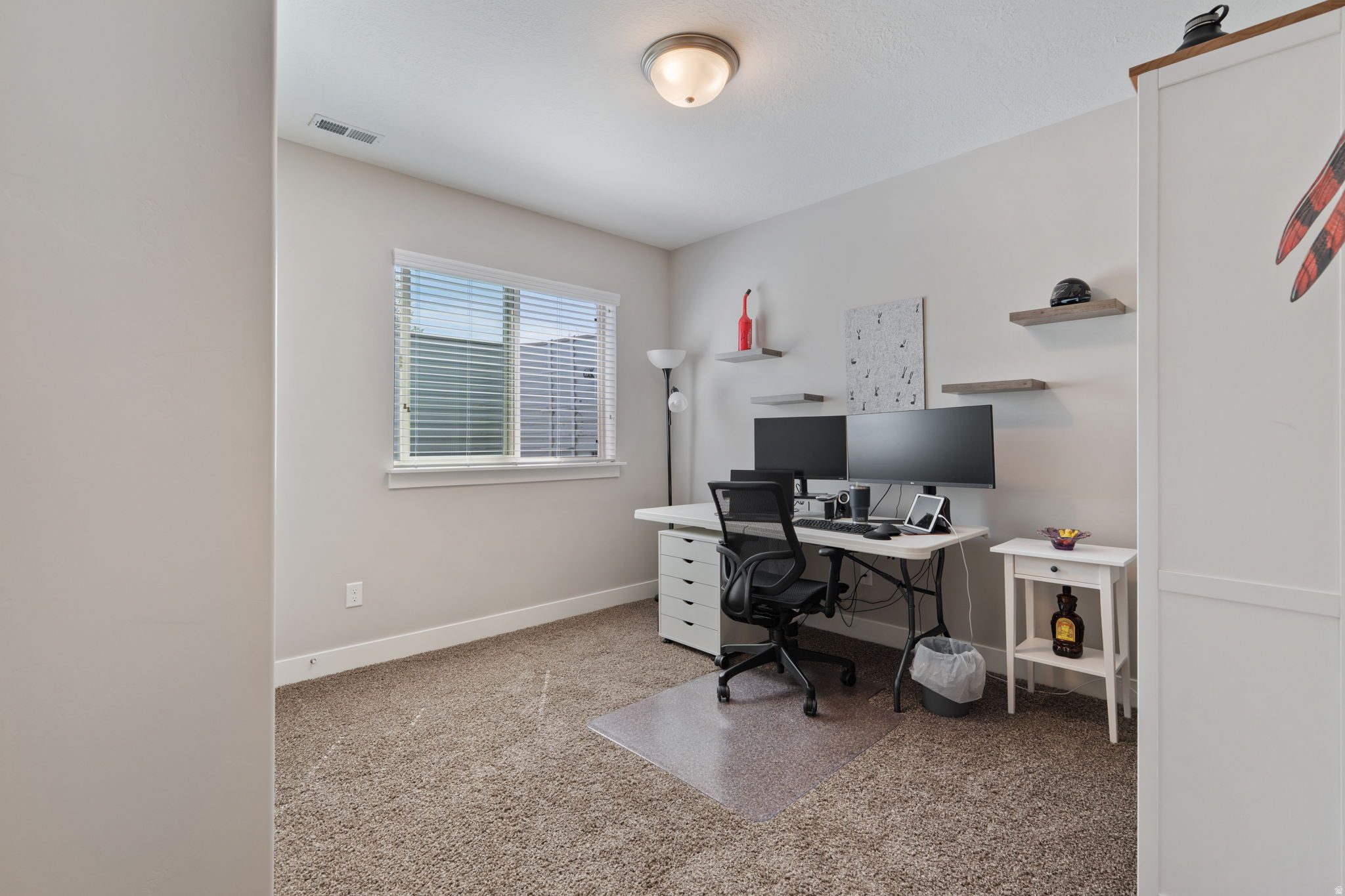 RIVER HOLLOW - Residential