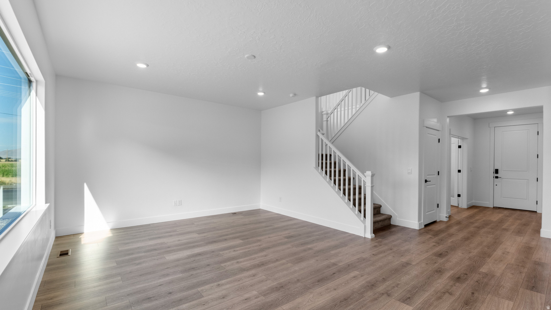 PALOMINO - Residential