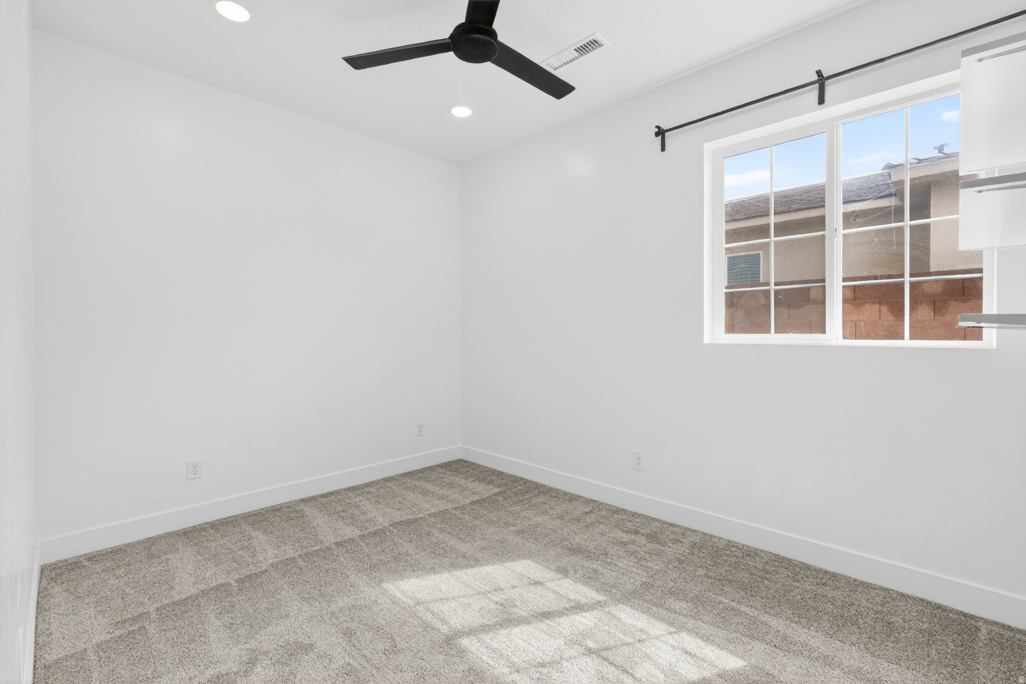 DIXIE SPRINGS - Residential