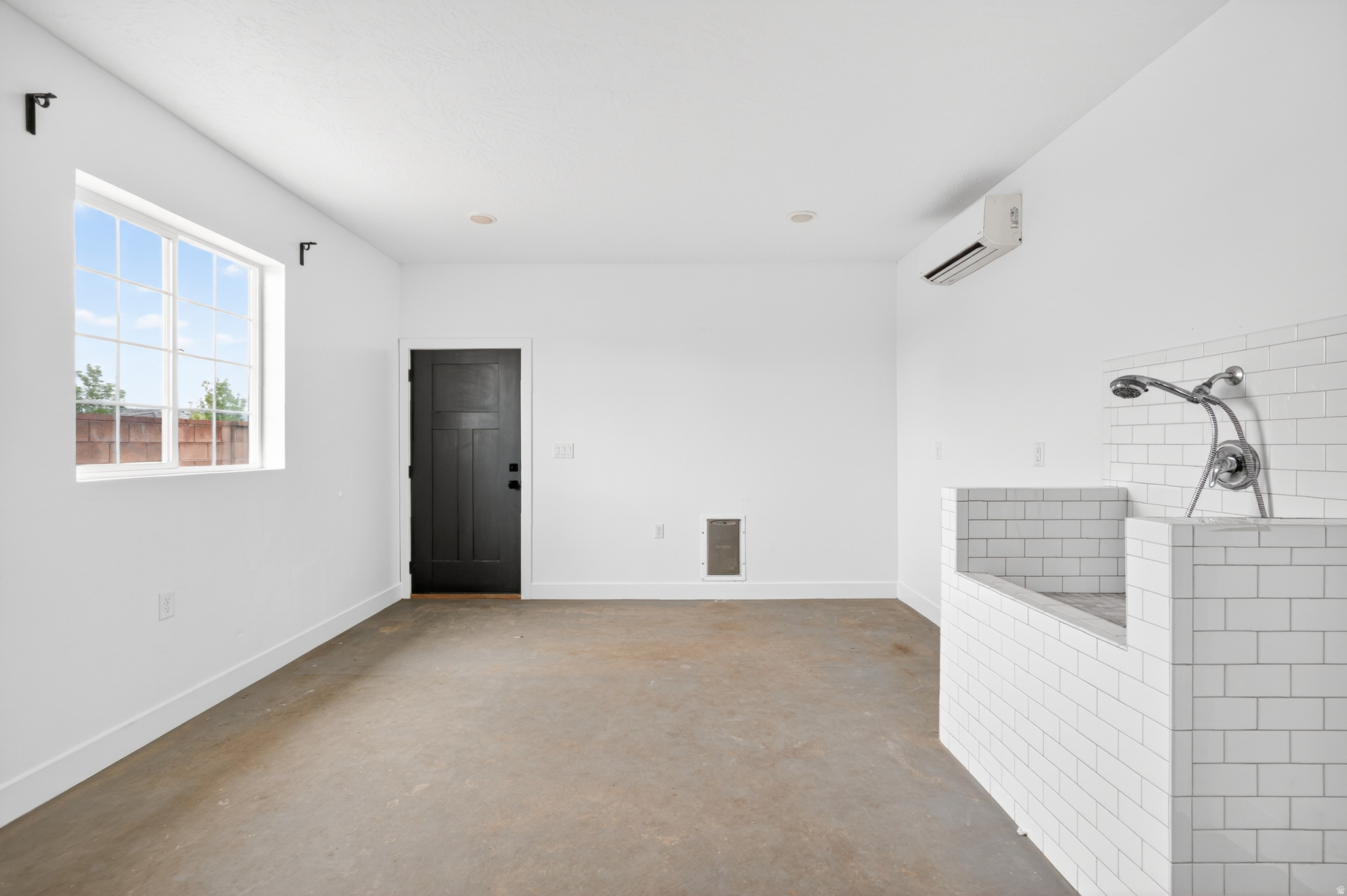 DIXIE SPRINGS - Residential