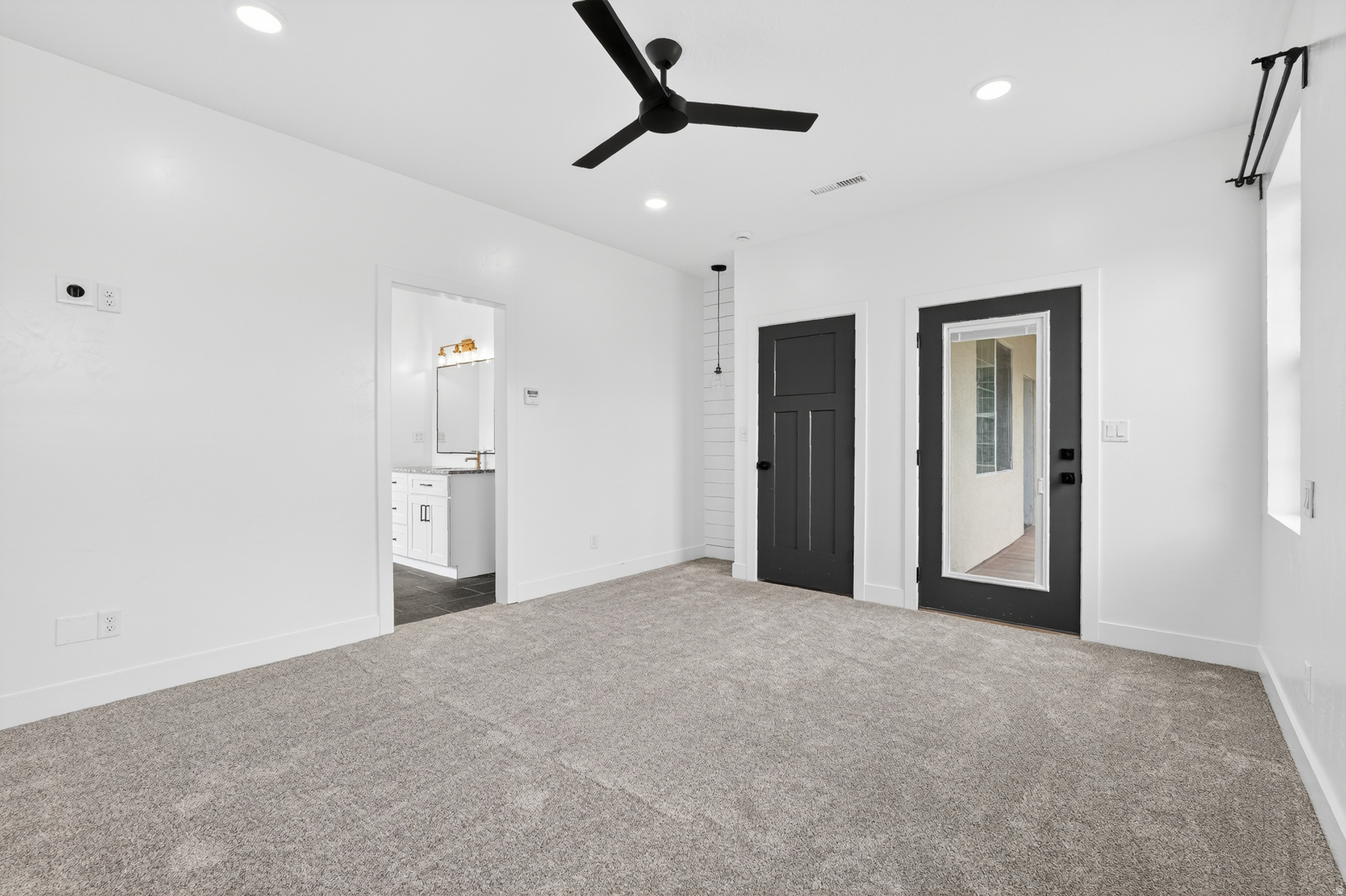 DIXIE SPRINGS - Residential