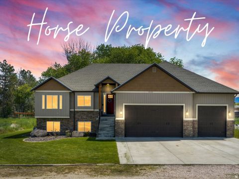 Photo of 2652 S 4150 W, Taylor, UT 84401 (MLS # 2155313)