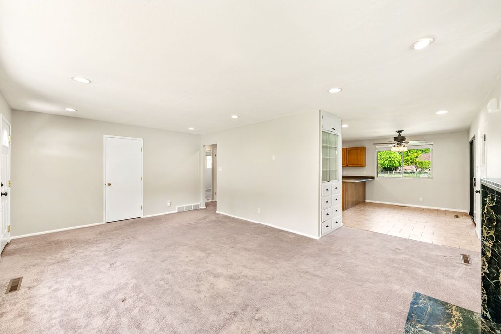 Photo of 7985 S COOLIDGE ST, Midvale, UT 84047 (MLS # 2156607)