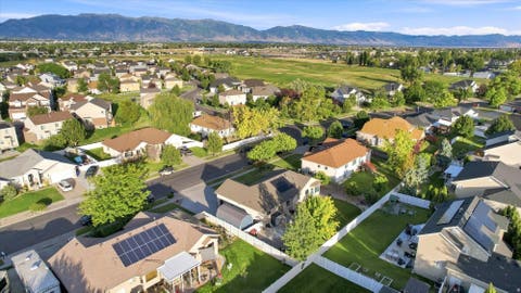Tiny photo for 1440 S DORAL DR #39, Syracuse, UT 84075 (MLS # 2180317)