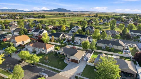Tiny photo for 1440 S DORAL DR #39, Syracuse, UT 84075 (MLS # 2180317)