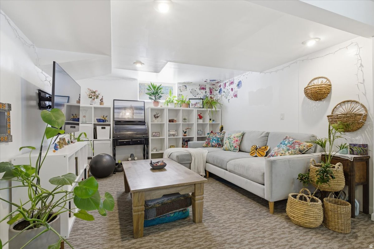 PARK PLACE ADDITION - Residential Income