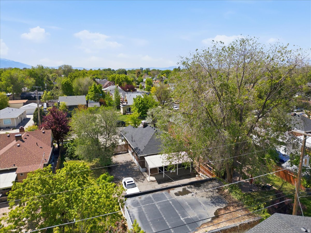 PARK PLACE ADDITION - Residential Income