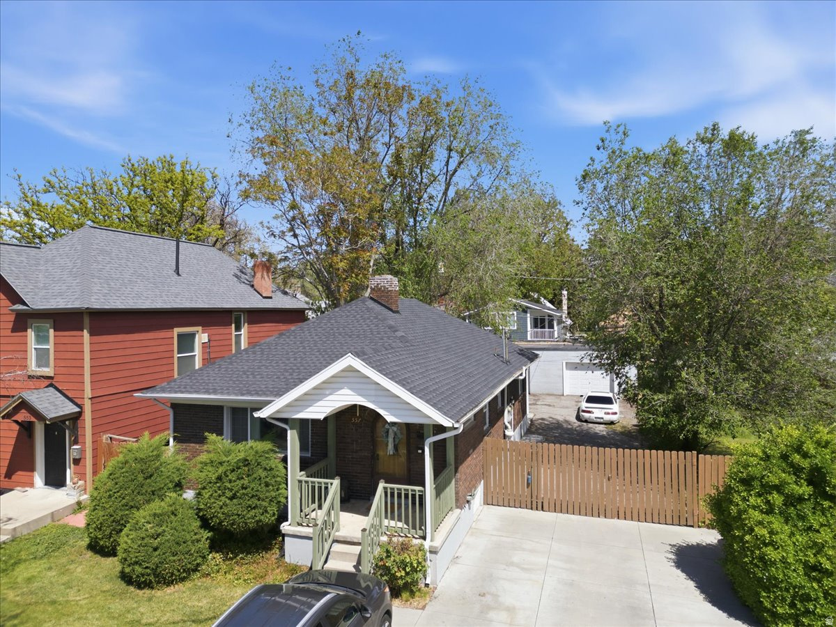 PARK PLACE ADDITION - Residential Income