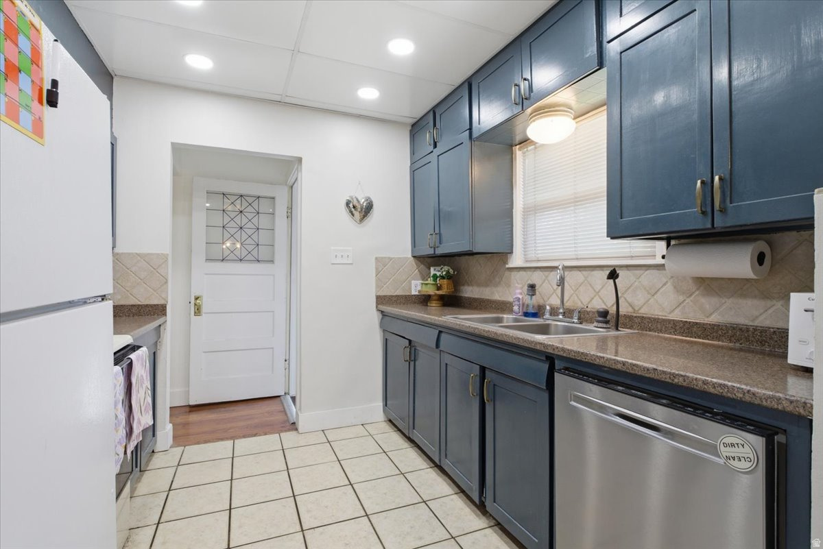 PARK PLACE ADDITION - Residential Income