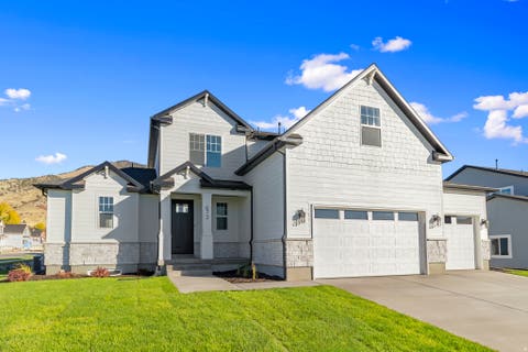 Photo of 630 S 50 E #115, Hyde Park, UT 84318 (MLS # 2176430)