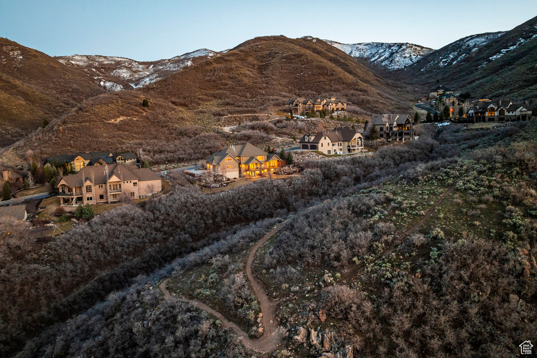 OAK HOLLOW ESTATES - Residential