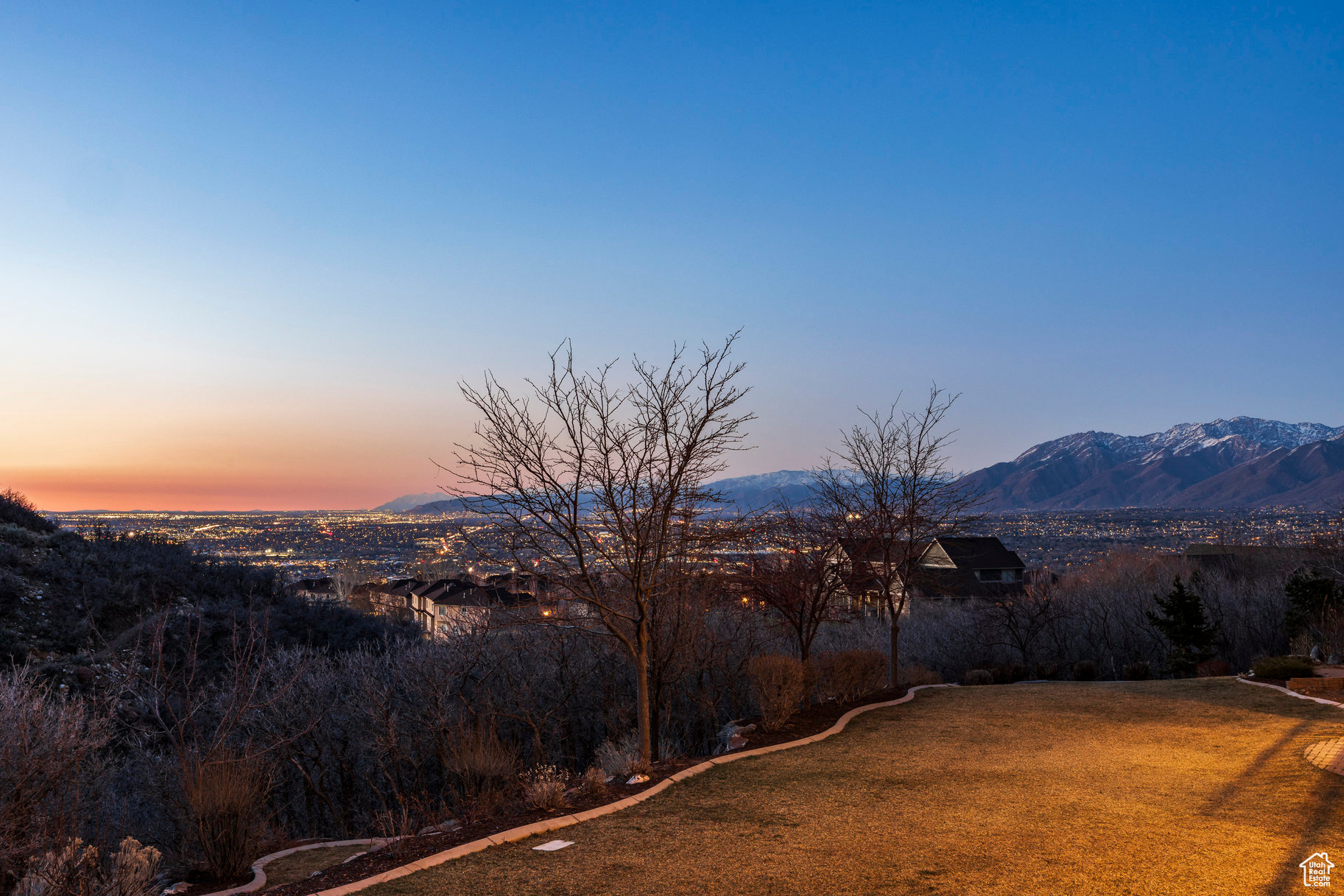 OAK HOLLOW ESTATES - Residential