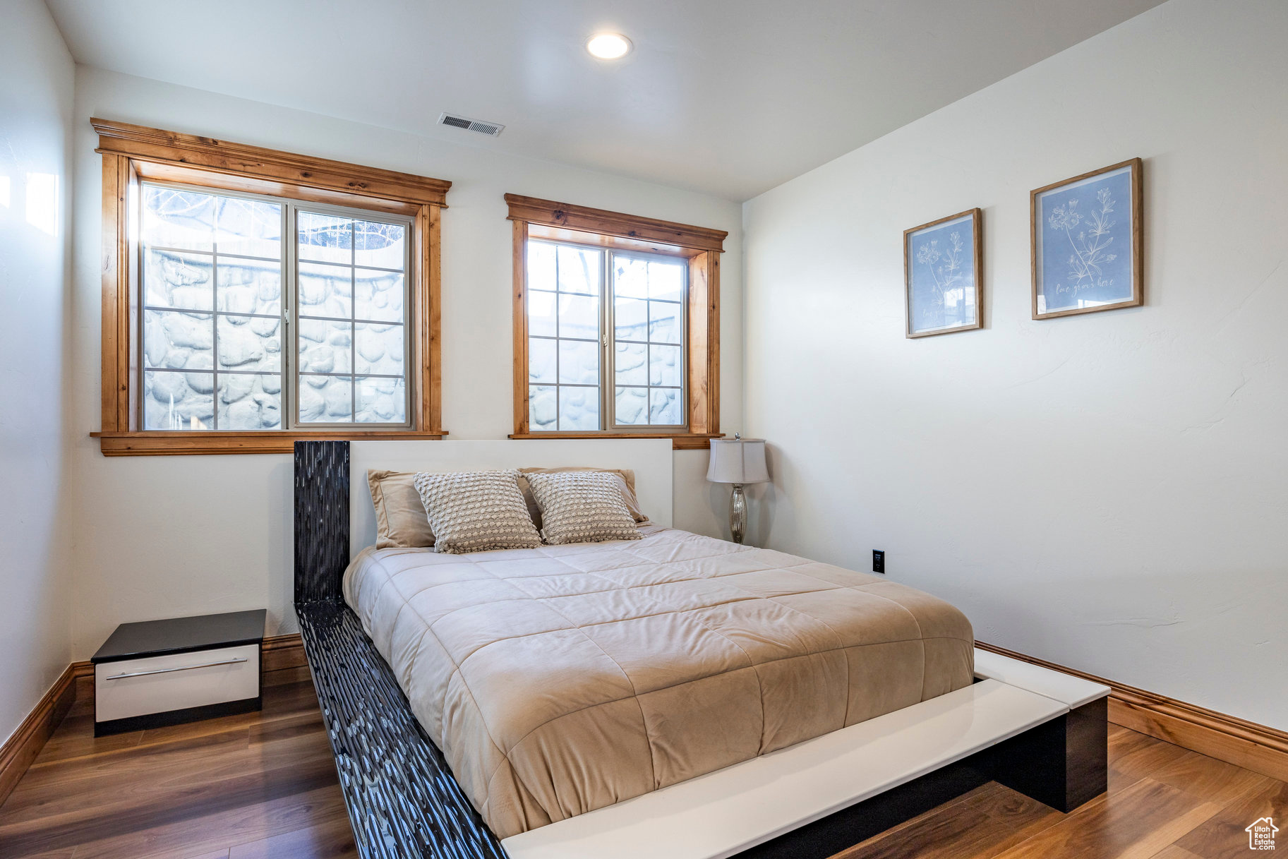 OAK HOLLOW ESTATES - Residential