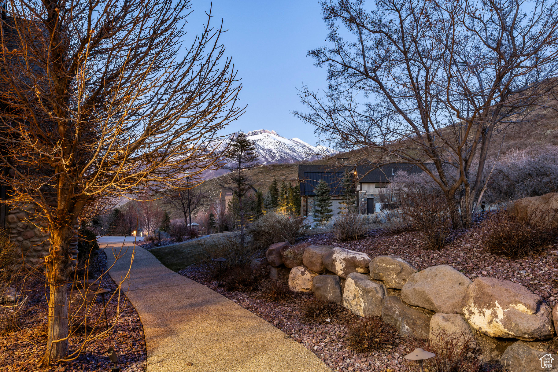 OAK HOLLOW ESTATES - Residential