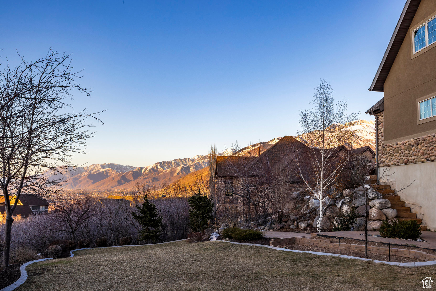OAK HOLLOW ESTATES - Residential