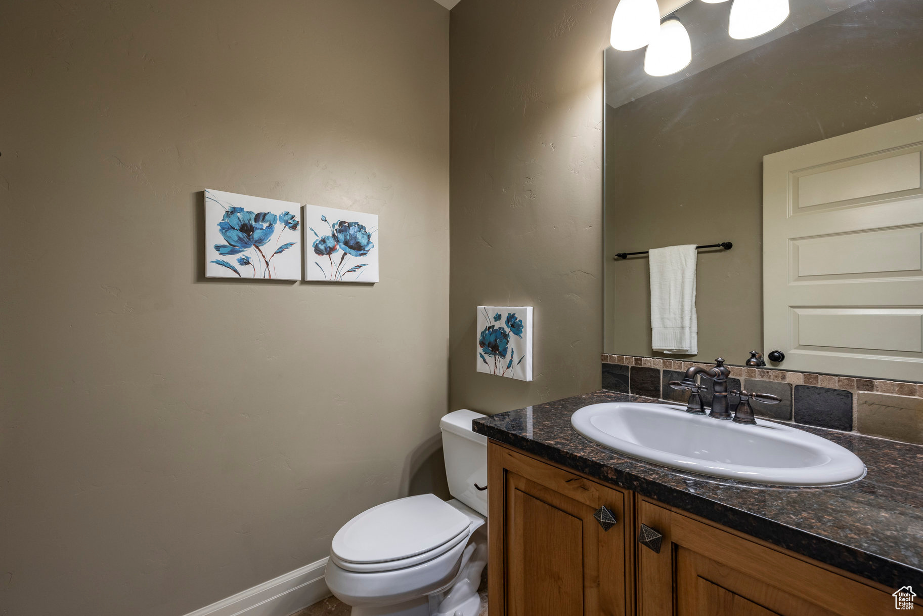 OAK HOLLOW ESTATES - Residential