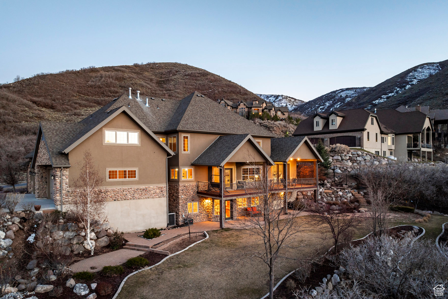 OAK HOLLOW ESTATES - Residential