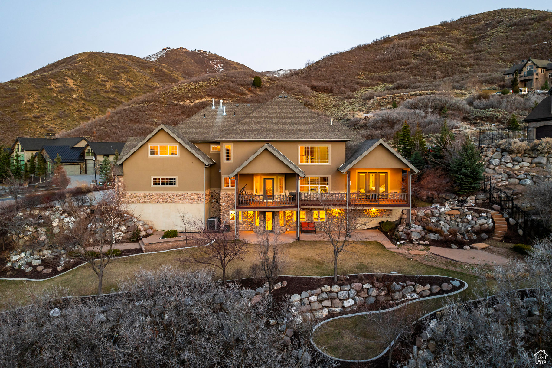 OAK HOLLOW ESTATES - Residential