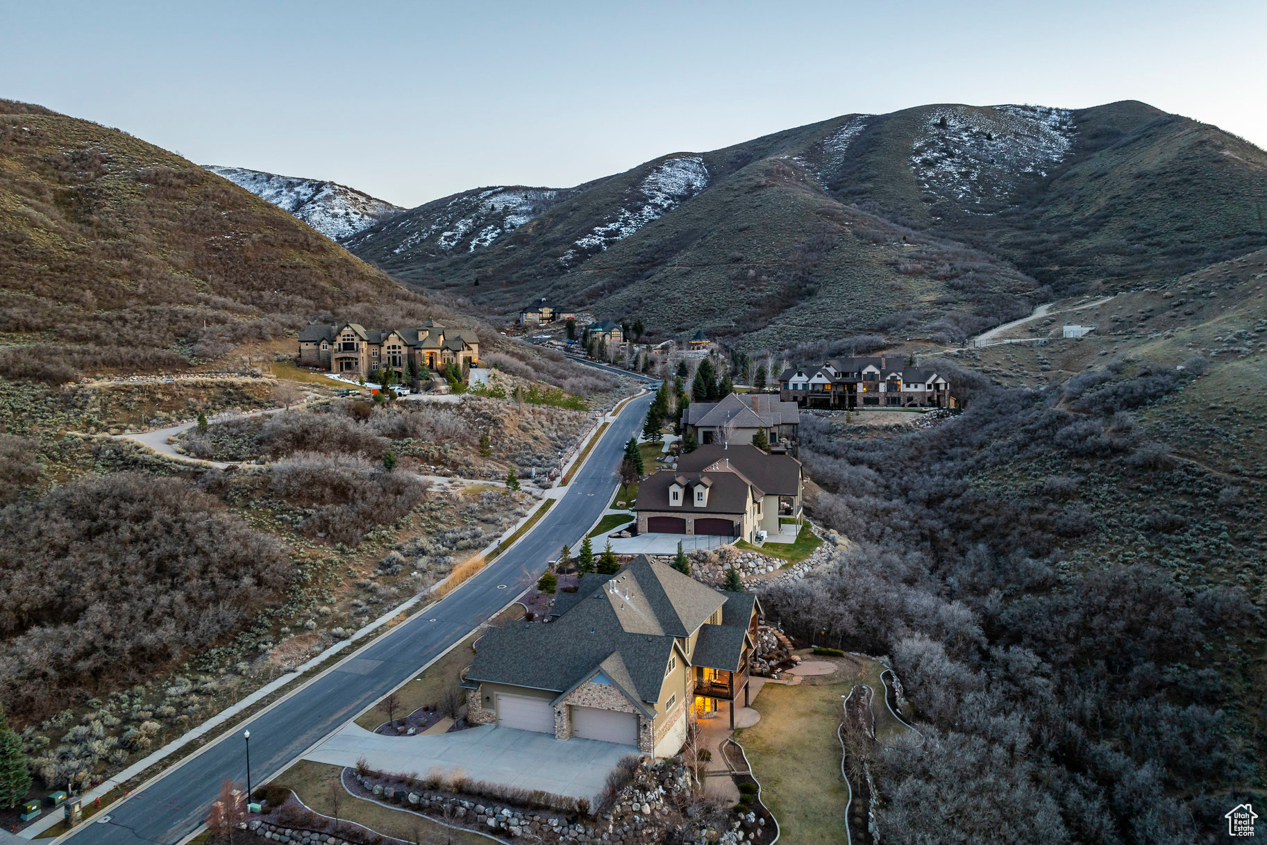 OAK HOLLOW ESTATES - Residential