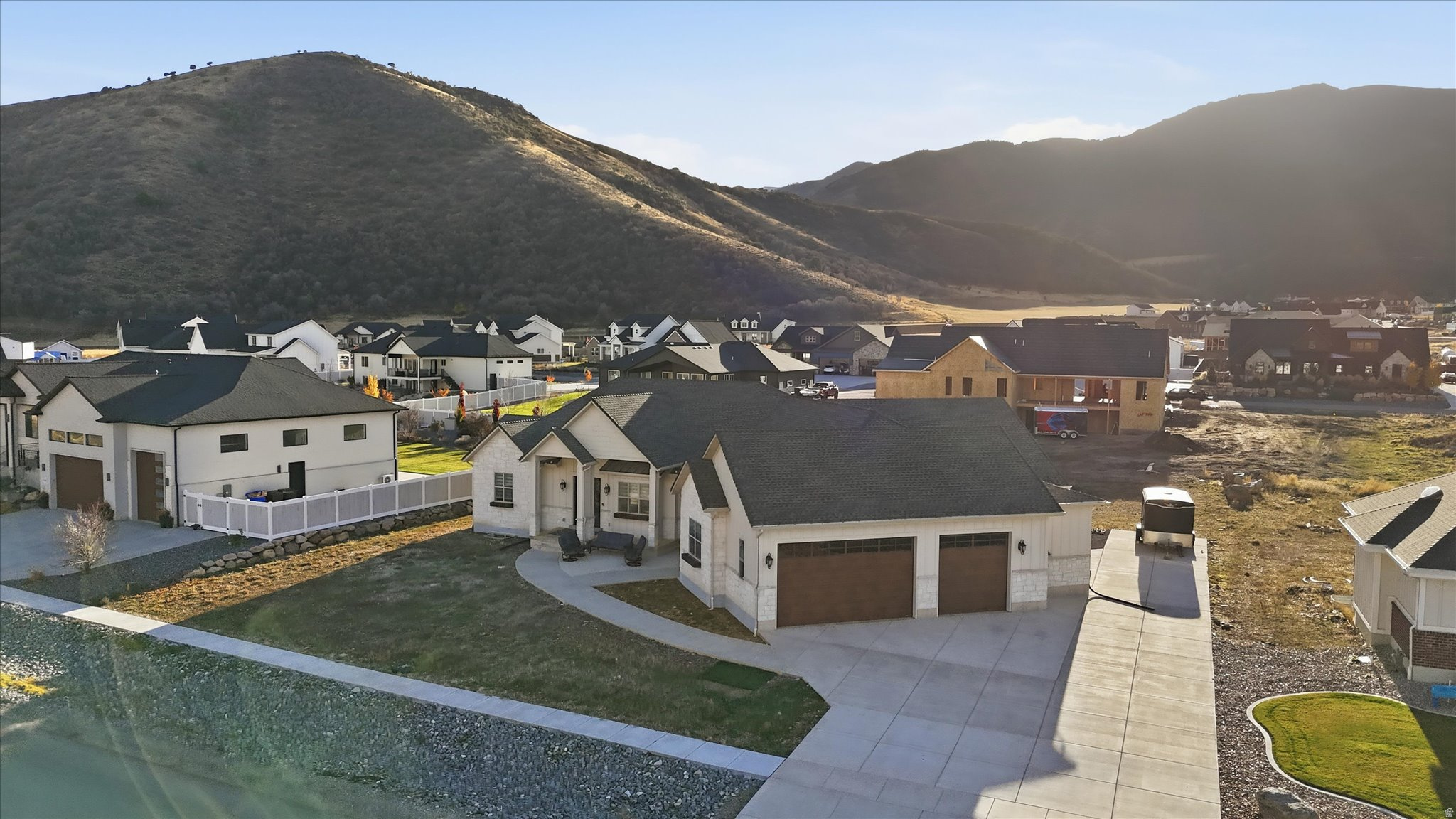 MAPLE SPRINGS ESTATES - Residential