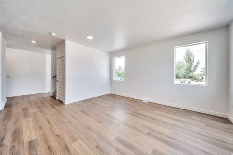 Tiny photo for 3543 W FRANCO CT S #10, West Valley City, UT 84129 (MLS # 2154522)