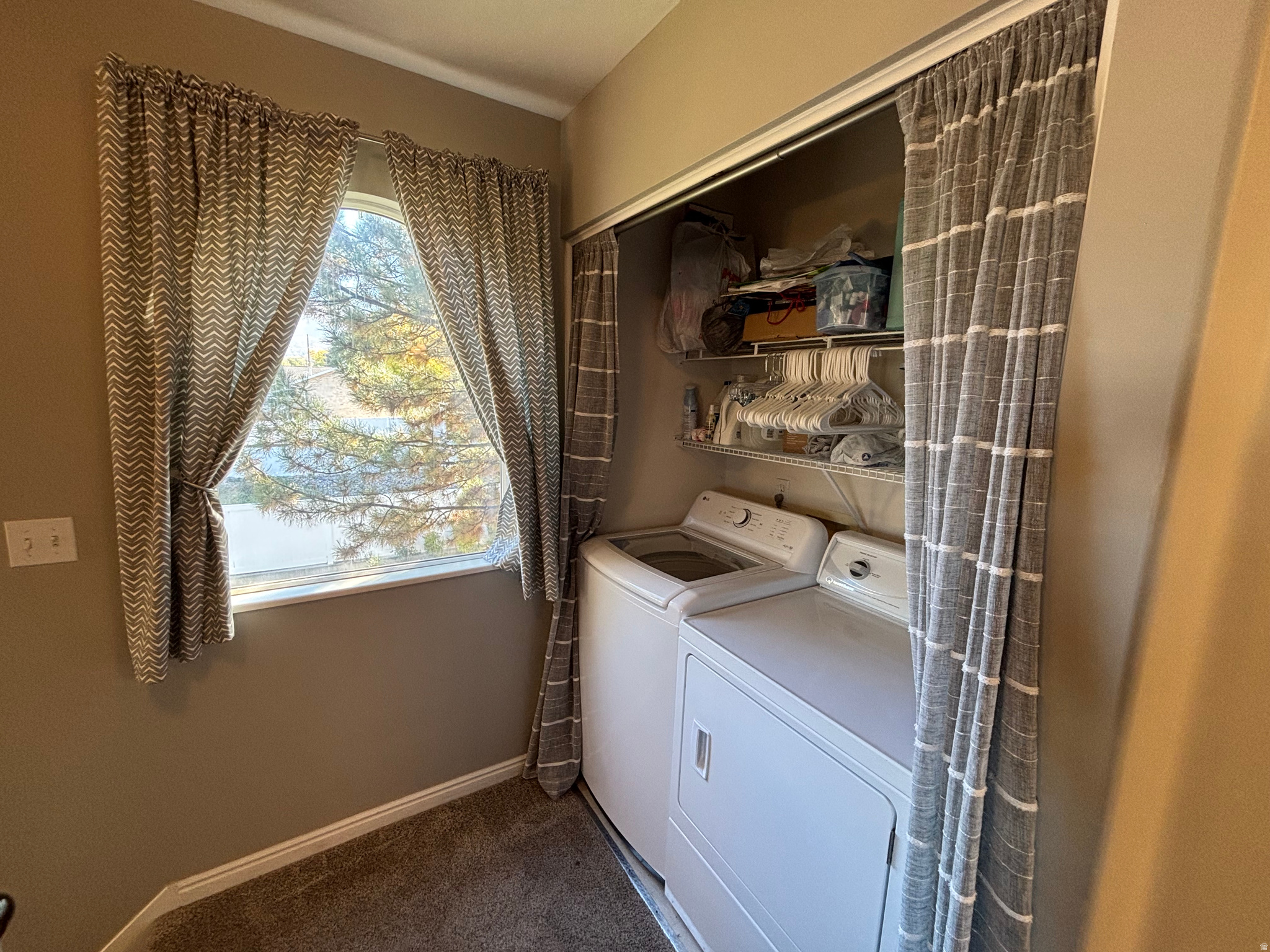 PEREGRINE POINTE - Residential