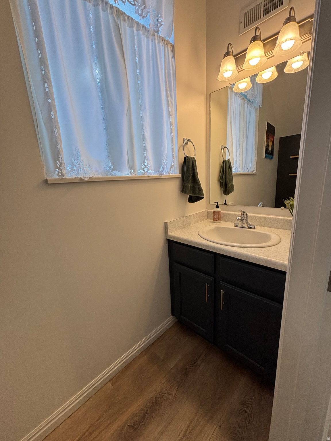 PEREGRINE POINTE - Residential