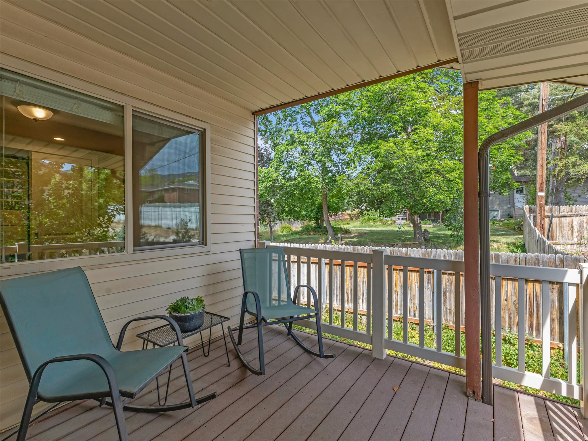 BOUNTIFUL TOWNHOUSE - Residential