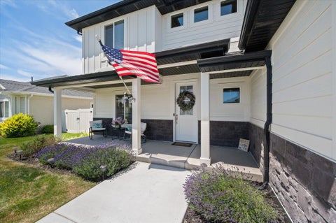Tiny photo for 2434 W GLOVER LN S #304, West Haven, UT 84401 (MLS # 2168469)