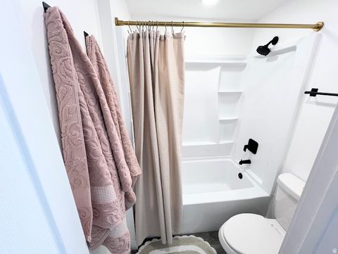 Tiny photo for 1448 E ESTRELLITA DR, Sandy, UT 84093 (MLS # 2147133)