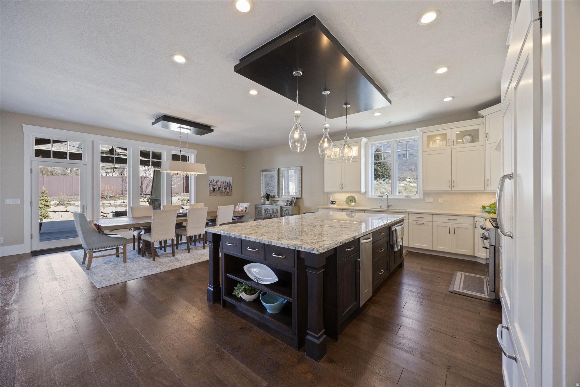 HERITAGE HILLS - Residential