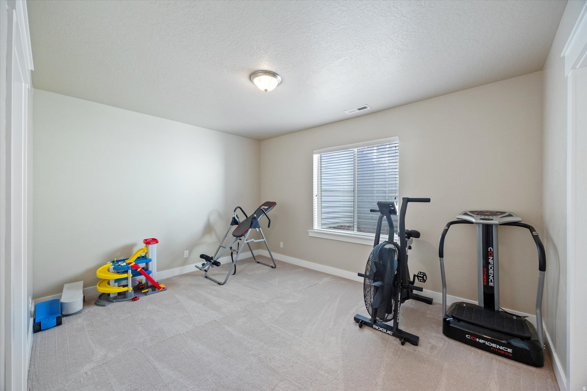 HERITAGE HILLS - Residential