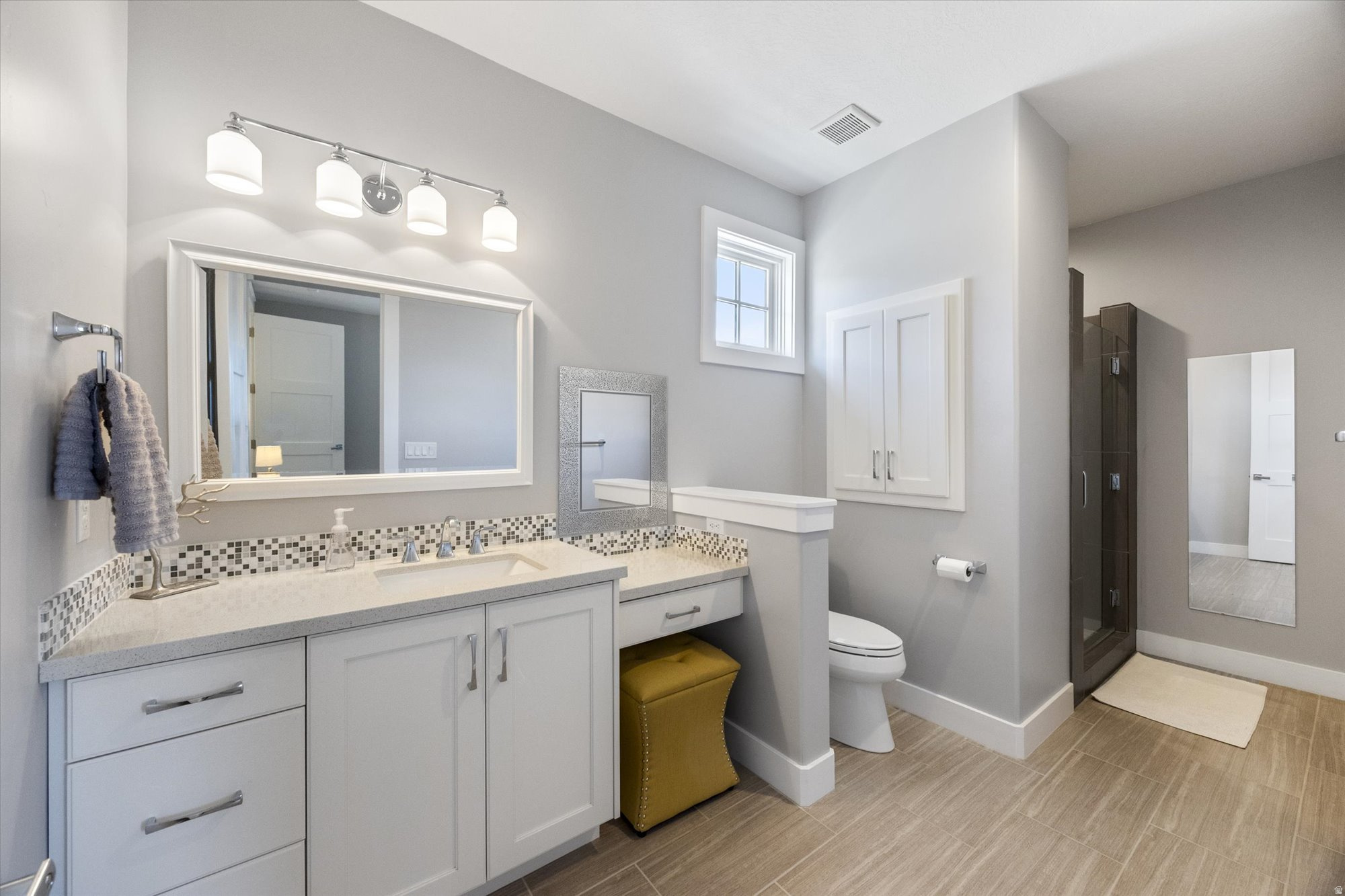 HERITAGE HILLS - Residential