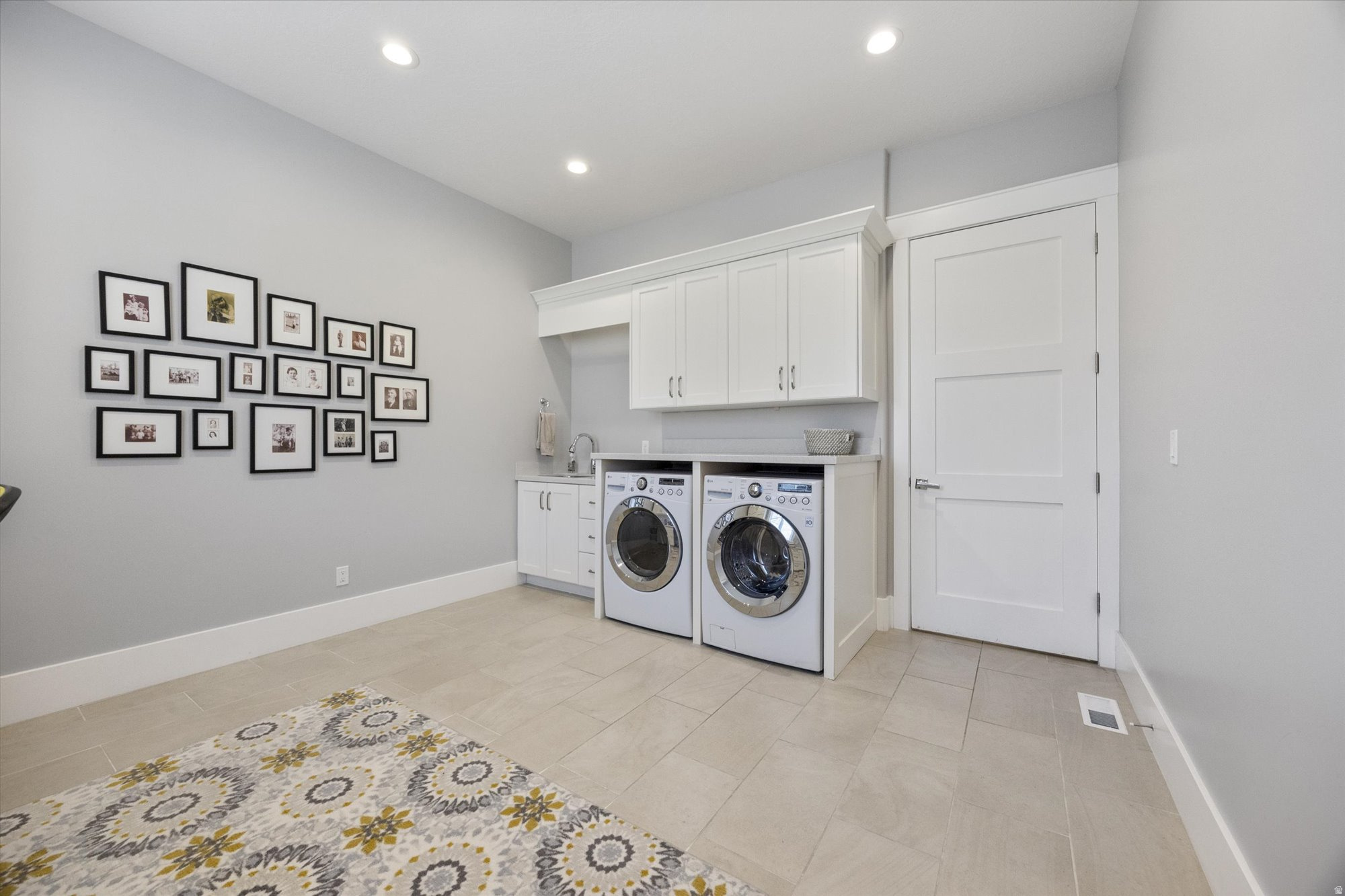 HERITAGE HILLS - Residential