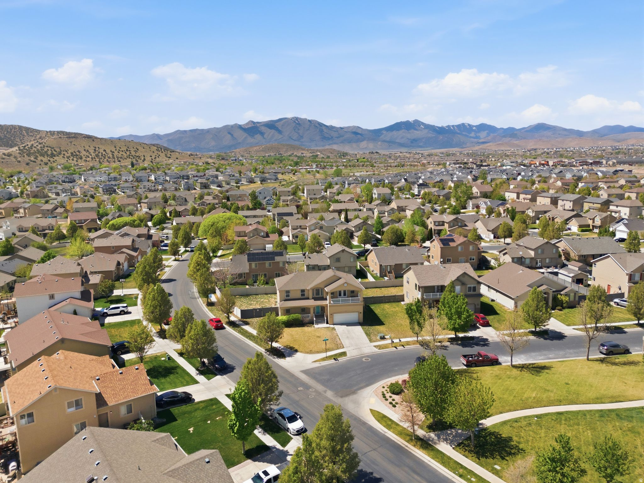 SILVER LAKE - Residential
