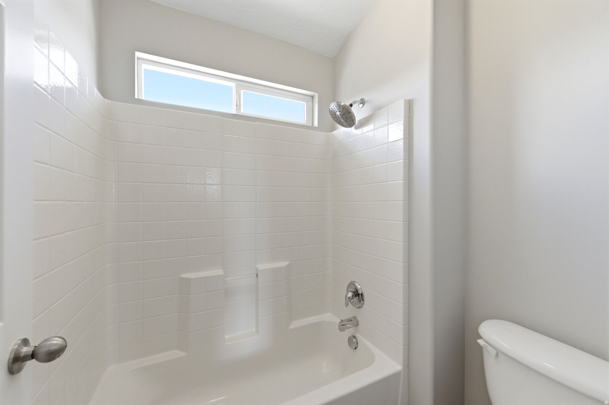 SILVER LAKE - Residential