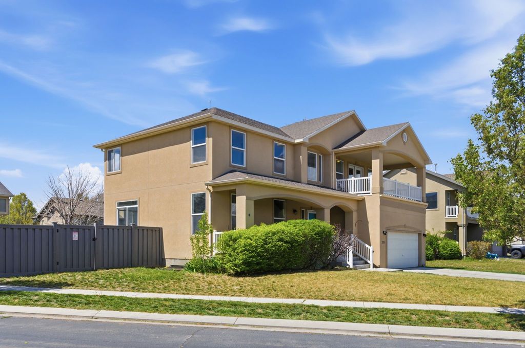 Photo of 7715 N BRIDLEWAY RD, Eagle Mountain, UT 84005 (MLS # 2152966)