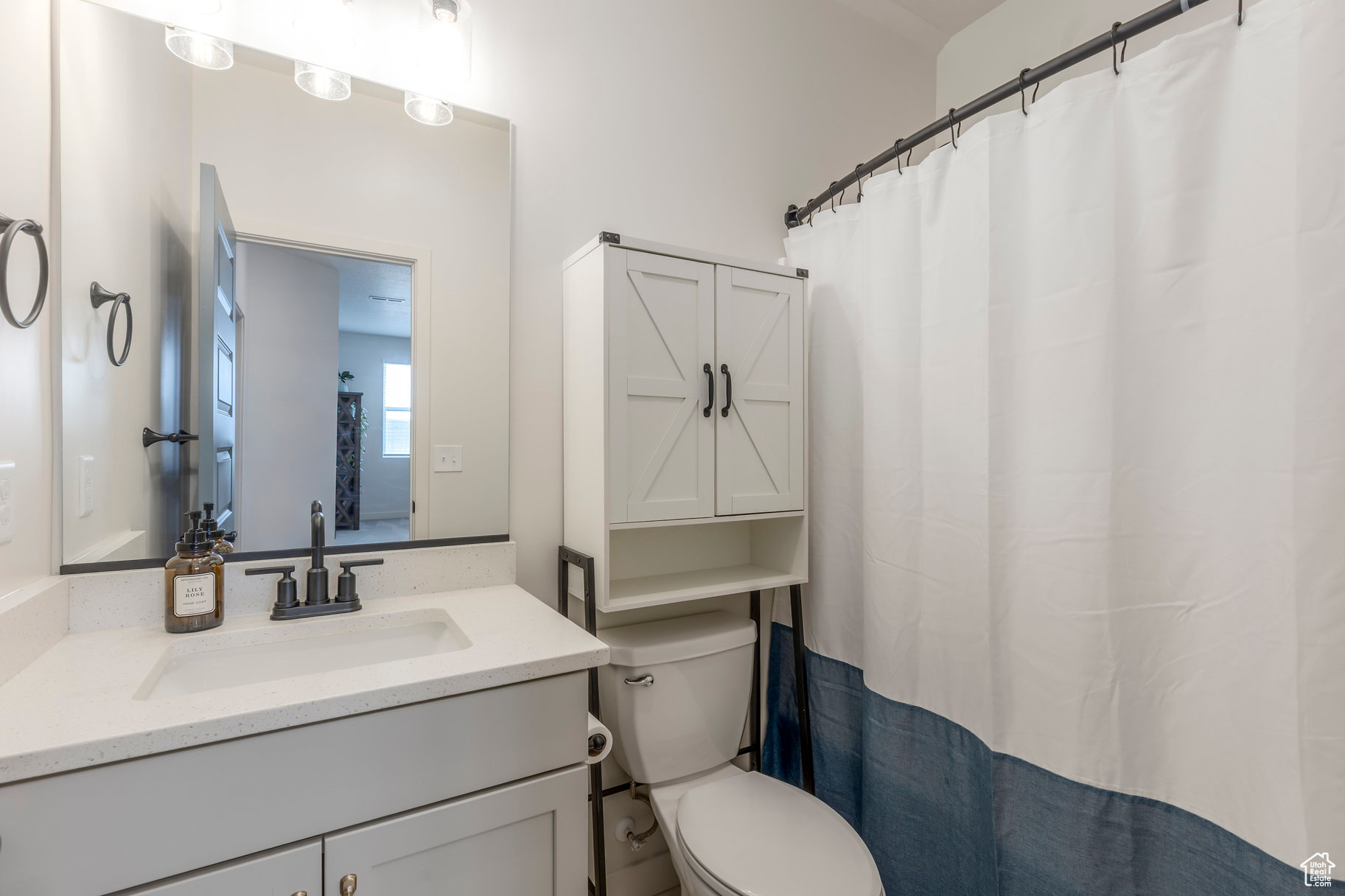 6781 W Meadow Grass Dr, South Jordan, Utah image 17